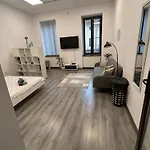 Апартаменты Central Apartment *