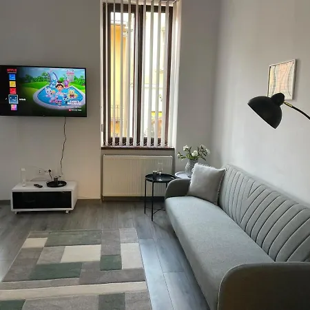 Апартаменты Central Apartment *