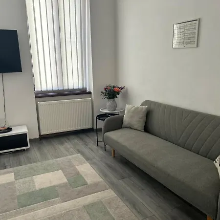 Апартаменты Central Apartment *